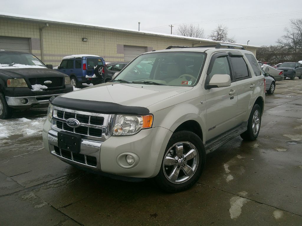 2008 Ford Escape Limited's photo