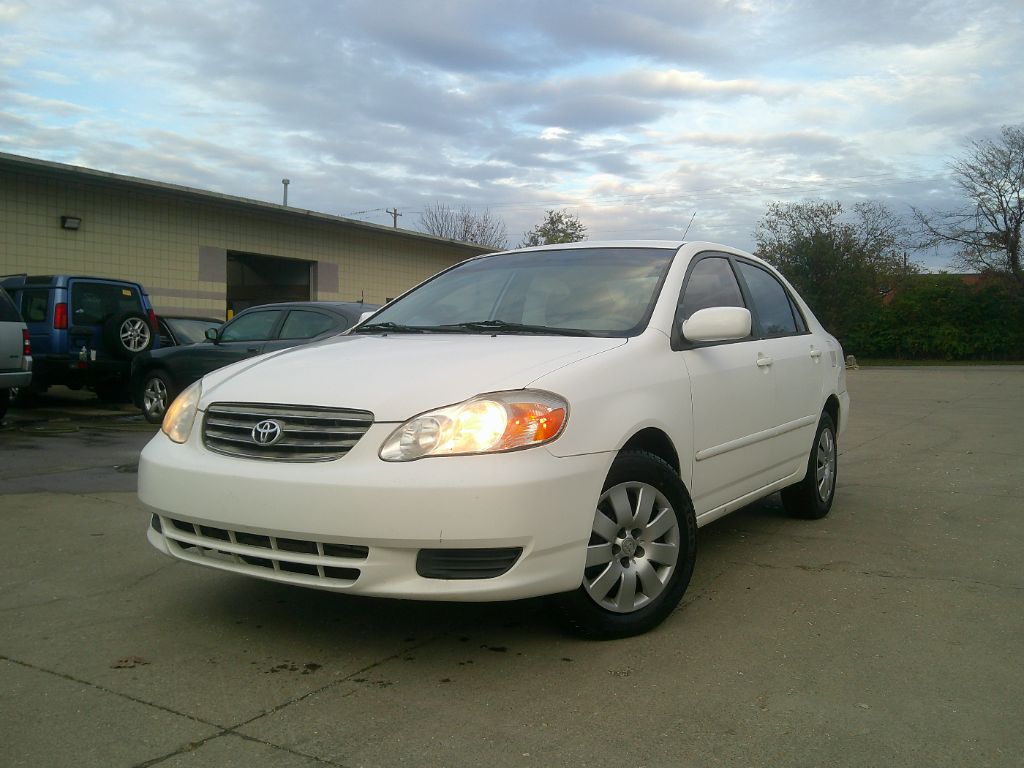 2003 Toyota Corolla CE