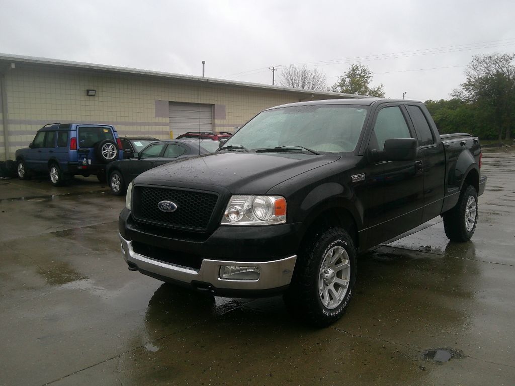 2004 Ford F-150 XLT