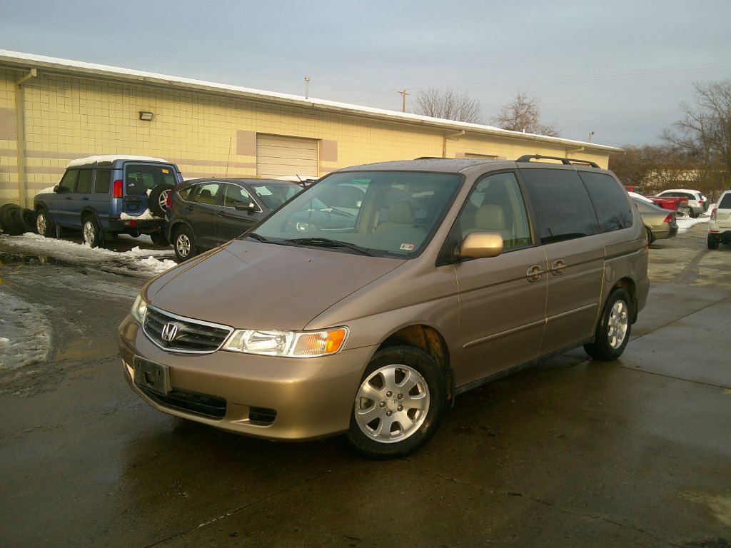 2004 Honda Odyssey EX's photo