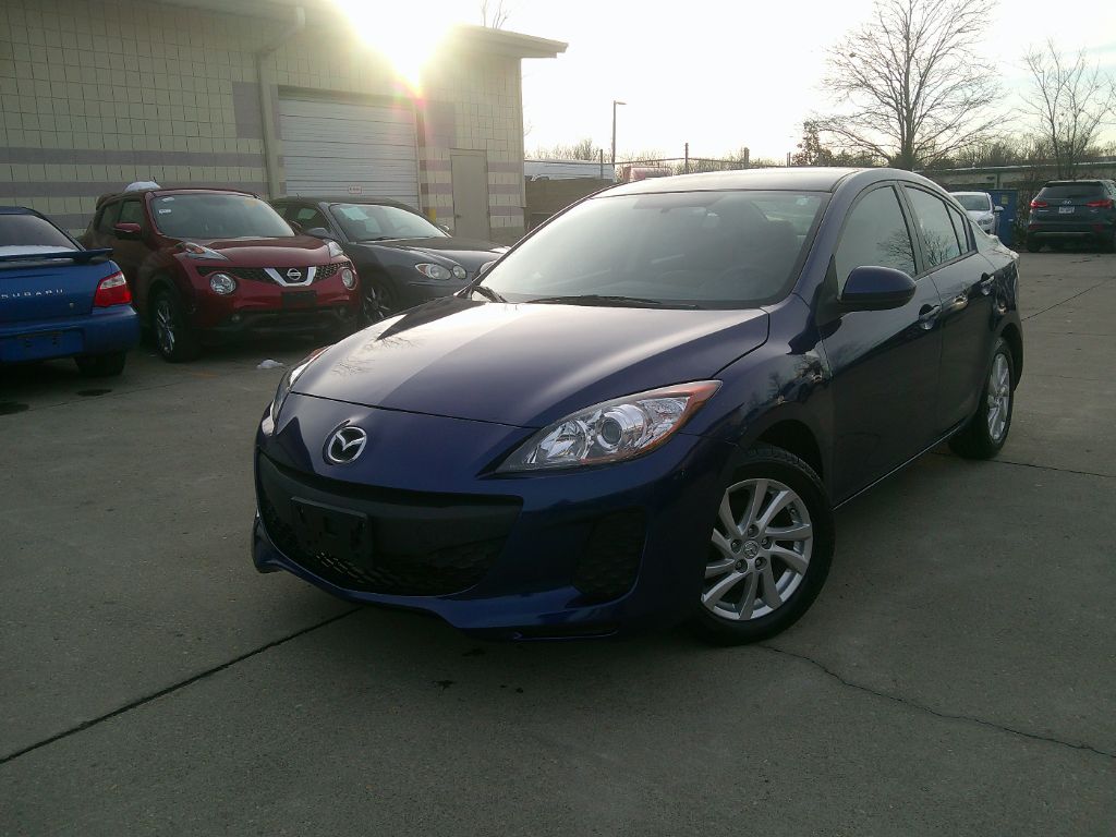 2012 Mazda MAZDA3 i Touring's photo