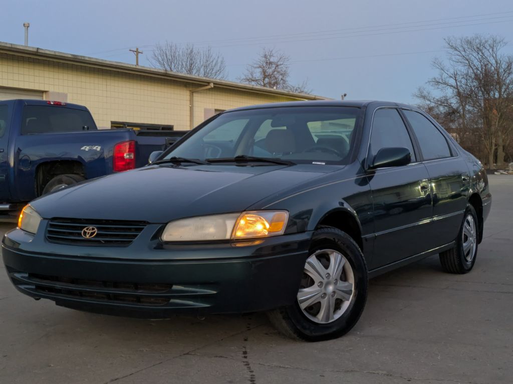 1998 Toyota Camry LE