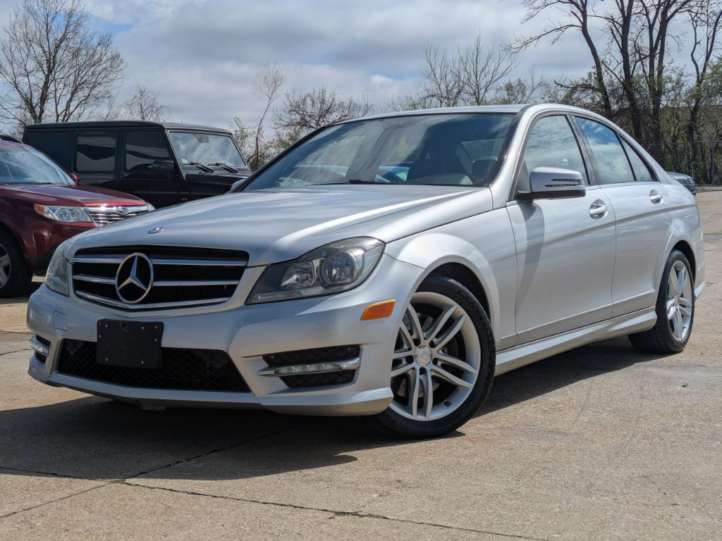 2014 Mercedes-Benz C-Class C300 Sport