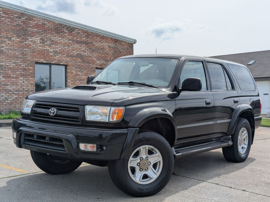 2000 Toyota 4Runner SR5 4X4 4AT's photo